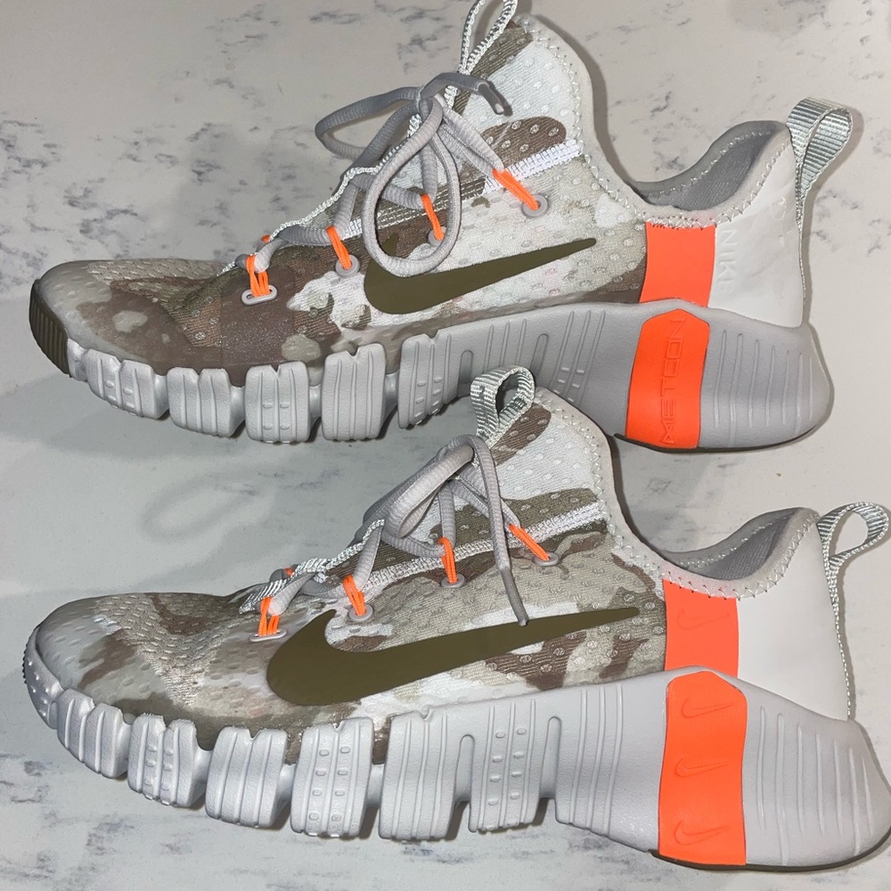 Nike Metcon Trainer. Men’s Size 10.5. Never worn, perfect condition. No box